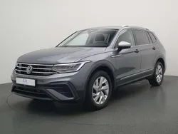 Grau Gebraucht 2023 VW Tiguan Allspace SUV | 33.490 € (Fairer Preis)