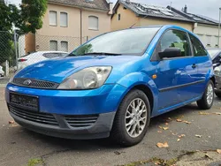 Blau Gebraucht 2004 Ford Fiesta Kleinwagen | 1.700 € (Fairer Preis)