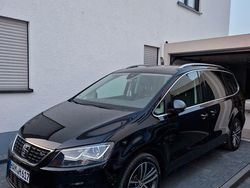 Schwarz Gebraucht 2019 Seat Alhambra FR-Line Van / Kleinbus | 23.990 € (Fairer Preis)