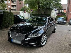 Schwarz Gebraucht 2011 Jaguar XJ Premium Luxury Limousine | 11.000 € (Fairer Preis)