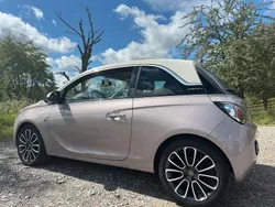 Silber Gebraucht 2014 Opel Adam Kleinwagen | 12.500 €