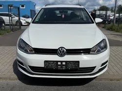 Weiß Gebraucht 2015 VW Golf VII Trendline Kombi | 9.499 € (Guter Preis)