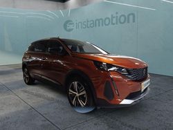 Braun Gebraucht 2024 Peugeot 5008 Van / Kleinbus | 35.699 € (Fairer Preis)