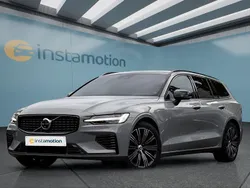 Grau Gebraucht 2024 Volvo V60 Kombi | 46.549 € (Teuer)