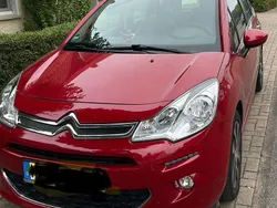 Rot Gebraucht 2016 Citroën C3 PureTech Kleinwagen | 5.300 € (Superpreis)