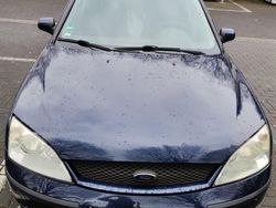 Blau Gebraucht 2003 Ford Mondeo Kombi | 1.475 € (Fairer Preis)