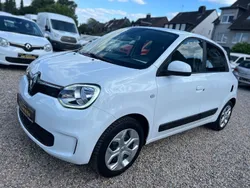 Weiß Gebraucht 2021 Renault Twingo LIMITED Kleinwagen | 8.499 € (Guter Preis)