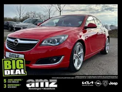 Lava rot Gebraucht 2017 Opel Insignia Limousine | 13.990 € (Guter Preis)