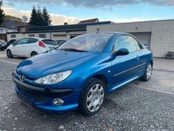 Blau Gebraucht 2002 Peugeot 206 CC Platinum Cabrio | 1.250 € (Fairer Preis)