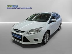 Weiß Gebraucht 2013 Ford Focus Champions Edition Limousine | 6.990 € (Etwas zu teuer)