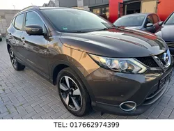 Braun Gebraucht 2017 Nissan Qashqai N-Connecta SUV | 14.800 € (Fairer Preis)