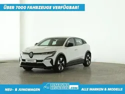 Arktisweiß Gebraucht 2022 Renault Mégane Equilibre Limousine | 19.890 € (Superpreis)