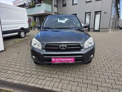 Grau Gebraucht 2007 Toyota RAV4 Sol SUV | 9.790 € (Teuer)