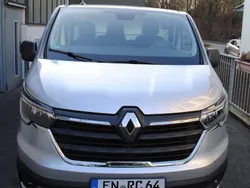 Grau Gebraucht 2022 Renault Trafic Komfort Van | 26.550 € (Fairer Preis)