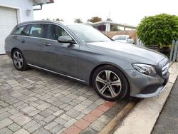 Grau Gebraucht 2018 Mercedes E220 Avantgarde Limousine | 21.299 € (Superpreis)