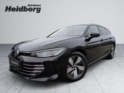 Grenadillschwarz Gebraucht 2025 VW Passat Elegance Kombi | 35.880 € (Superpreis)