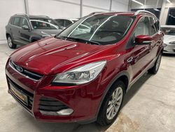 Rot Gebraucht 2016 Ford Kuga Titanium SUV | 11.900 € (Fairer Preis)