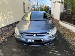 Grau Gebraucht 2004 Peugeot 307 CC Cabrio | 1.300 € (Guter Preis)