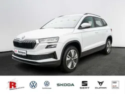 Weiß Gebraucht 2022 Skoda Karoq Ambition SUV | 25.827 € (Guter Preis)