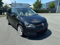 Deep black perleffekt Gebraucht 2012 VW Touran Van / Kleinbus | 7.199 € (Fairer Preis)