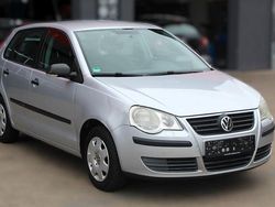 Grau Gebraucht 2006 VW Polo Trendline Kleinwagen | 2.790 € (Fairer Preis)
