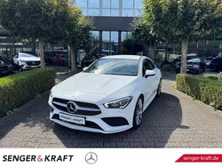 Weiß Gebraucht 2019 Mercedes CLA180 AMG Limousine | 27.380 € (Teuer)