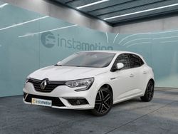 Weiß Gebraucht 2020 Renault Mégane IV Bose Edition Limousine | 21.588 € (Teuer)