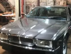 Grau Gebraucht 1988 Jaguar XJ40 Limousine | 6.780 €