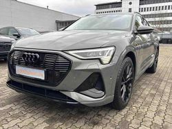 Chronosgrau metallic Gebraucht 2022 Audi e-tron Black Edition SUV | 36.950 € (Fairer Preis)