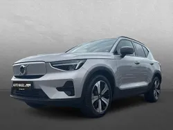 Silber Gebraucht 2022 Volvo XC40 Core SUV | 29.989 € (Fairer Preis)