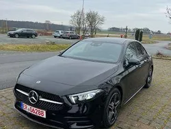 Schwarz Gebraucht 2020 Mercedes A250 Sport Limousine | 29.500 € (Fairer Preis)