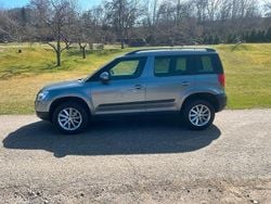 Grau Gebraucht 2013 Skoda Yeti Active SUV | 4.994 € (Superpreis)