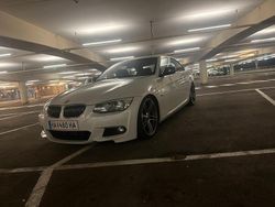 Weiß Gebraucht 2013 BMW 325 Cabriolet Cabrio | 15.999 € (Etwas zu teuer)