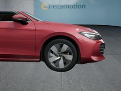 Rot Gebraucht 2025 VW Passat Kombi | 37.749 € (Fairer Preis)