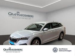 Weiß Gebraucht 2022 Skoda Octavia Style Kombi | 23.888 € (Fairer Preis)