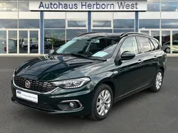 Gruen Gebraucht 2019 Fiat Tipo Lounge Kombi | 11.450 € (Fairer Preis)