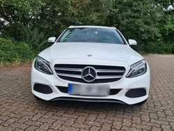 Weiß Gebraucht 2016 Mercedes C220 Avantgarde Kombi | 16.800 € (Fairer Preis)