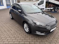 Magneticgrau (metallic) Gebraucht 2018 Ford Focus Limousine | 9.200 € (Superpreis)