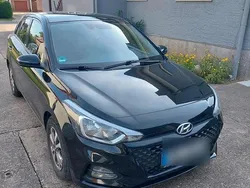 Schwarz Gebraucht 2019 Hyundai i20 YES! Limousine | 14.999 € (Fairer Preis)
