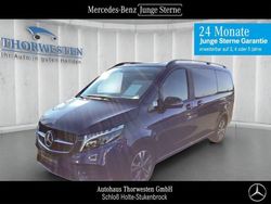 Sodalithblau met. Gebraucht 2023 Mercedes V300 AMG line Van / Kleinbus | 57.300 € (Superpreis)