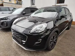 Obsidianschwarz metallic Gebraucht 2021 Ford Puma Titanium SUV | 13.950 €