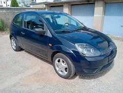 Blau Gebraucht 2005 Ford Fiesta Kleinwagen | 2.600 € (Guter Preis)