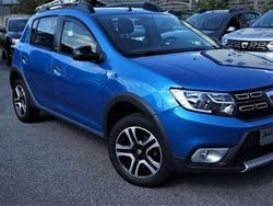 Kupferquarzitbraun (metallic) Gebraucht 2019 Dacia Sandero Stepway Kleinwagen | 9.480 € (Fairer Preis)
