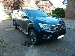 Blau Gebraucht 2017 Nissan Navara Abholung | 19.200 € (Guter Preis)