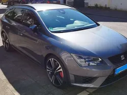 Grau Gebraucht 2016 Seat Leon ST Kombi | 15.350 € (Fairer Preis)