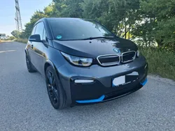 Grau Gebraucht 2020 BMW i3 Kleinwagen | 19.700 € (Fairer Preis)
