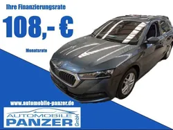 Grau Gebraucht 2021 Skoda Octavia Clever Kombi | 19.690 € (Guter Preis)
