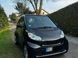 Schwarz Gebraucht 2011 Smart ForTwo Coupé Passion Kleinwagen | 4.600 € (Fairer Preis)
