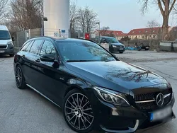 Schwarz Gebraucht 2017 Mercedes C43 AMG AMG Kombi | 26.700 € (Etwas zu teuer)