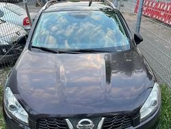 Schwarz Gebraucht 2010 Nissan Qashqai SUV | 4.250 € (Superpreis)